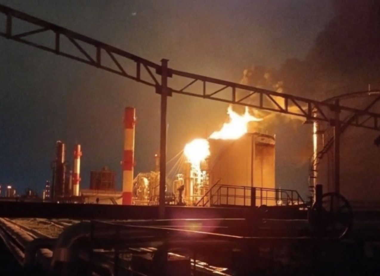 Reuters: удар по Рязанскому нефтезаводу не повлиял на производственный процесс