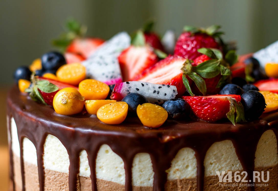 Фото 4 Торт с ягодами.jpg