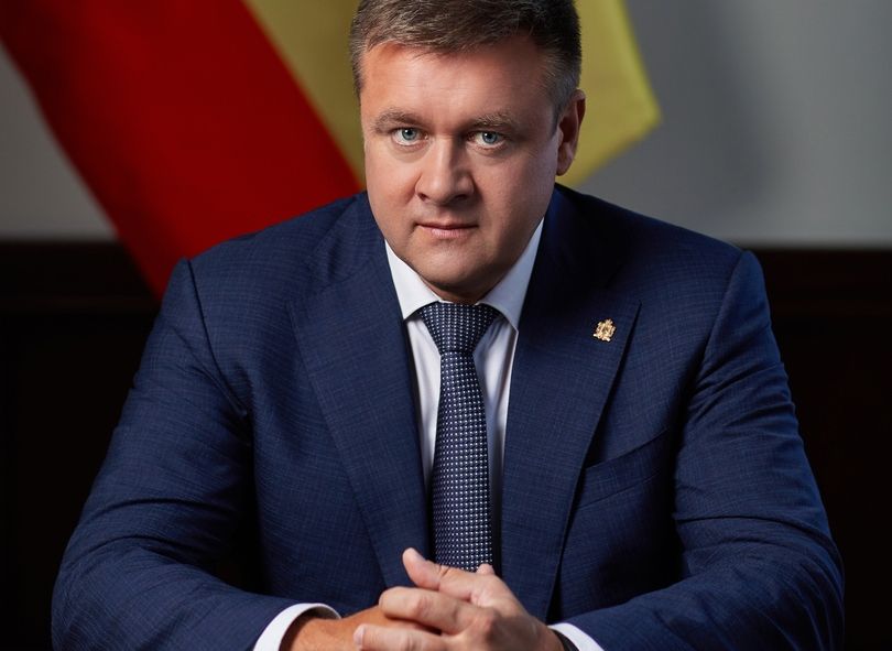 Губернатор Любимов сменил аватарку в ВК