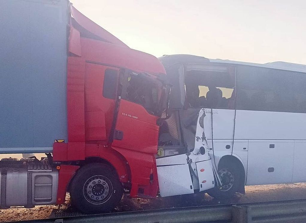Пассажир автобуса, столкнувшегося с фурой под Ряжском, рассказал подробности ДТП