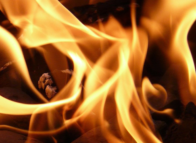 Стало известно о гибели мужчины на пожаре в Борках